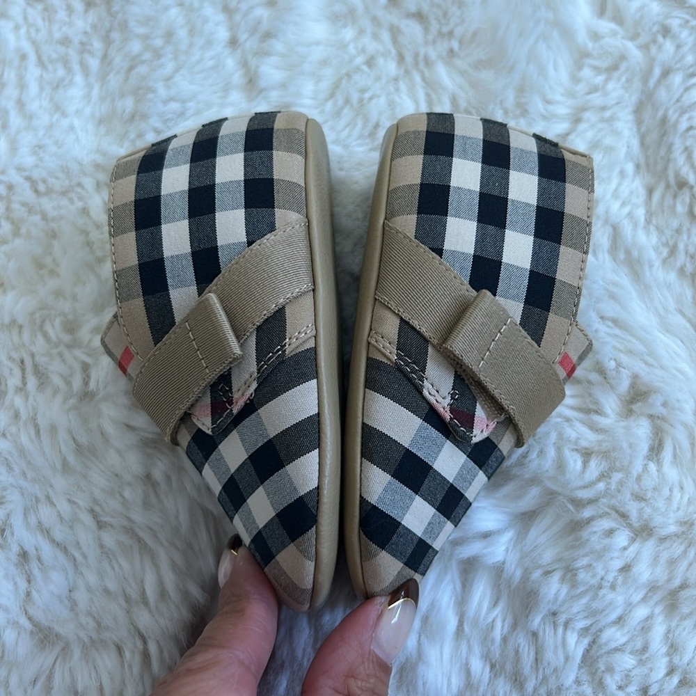 Burberry Infants Charleton Vintage Check Crib Shoes - Picture 4 of 10